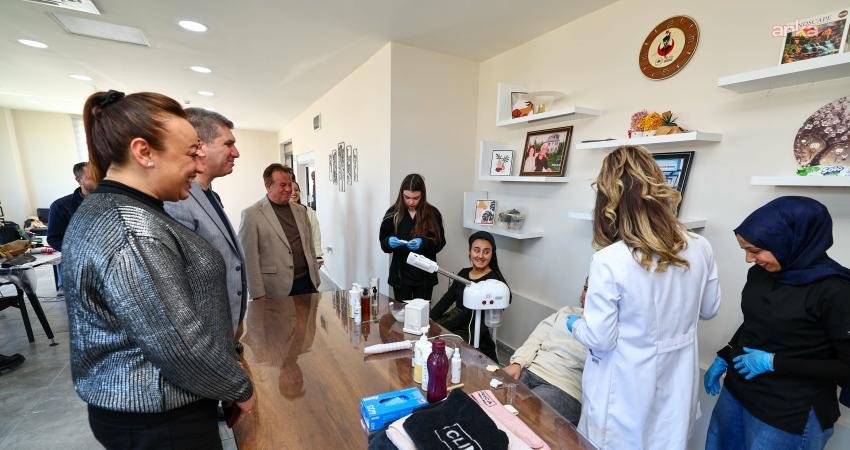 Burdur Belediyesi Mine Hanım Özel Eğitim ve Rehabilitasyon Merkezi’nde meslek