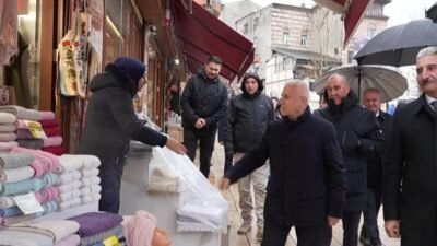 Bursa Büyükşehir Belediye Başkanı Mustafa Bozbey, Ramazan Bayramı arifesinde tarihi