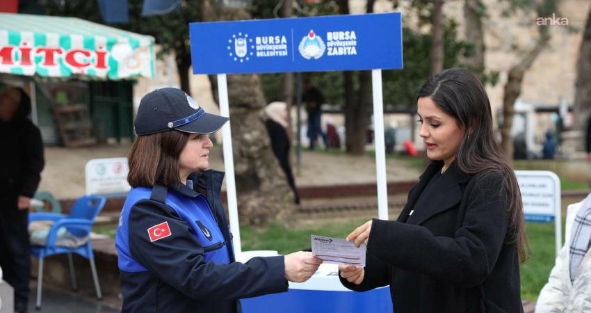Bursa Büyükşehir Belediyesi Zabıtası, tüketicileri hakları konusunda bilgilendirdi Bursa Büyükşehir Belediyesi Zabıta Dairesi Başkanlığı ekipleri, Tüketici Hakları Günü