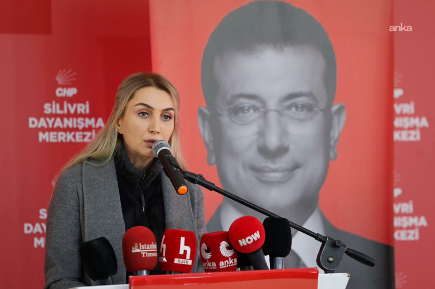 CHP Silivri Dayanışma Merkezi’nde ADA 29. buluşmasında konuşan Dilek Kaya