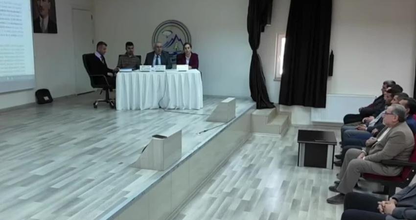 Denizli'nin Çameli Belediye Başkanı Cengiz Arslan, belediye şirketi adına maliyeye