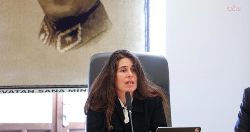 Çeşme Belediye Başkanı Lâl Denizli, mart ayı meclis toplantısında "Hanem