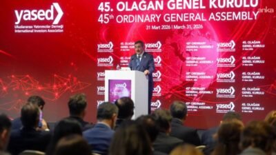 Cumhurbaşkanı Yardımcısı Cevdet Yılmaz, Sanayi ve Teknoloji Bakanı Mehmet Fatih