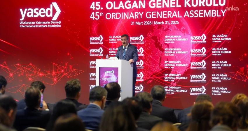 Cevdet Yılmaz, Uluslararası Yatırımcılar Derneği’nin 45. Olağan Genel Kurulu’na katıldı Cumhurbaşkanı Yardımcısı Cevdet Yılmaz, Sanayi ve Teknoloji Bakanı Mehmet Fatih