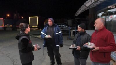 Ceyhan Belediye Başkan Vekili Sevil Aydar Yıldız, belediye aşevinde hazırlanan