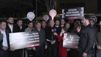 CHP Ankara İl Başkanlığı, ABD'nin Ankara Büyükelçiliği önünde "Savaşa dur