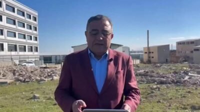 CHP Genel Başkan Yardımcısı ve Diyarbakır Milletvekili Sezgin Tanrıkulu, 16