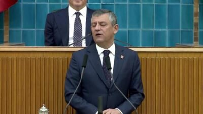 CHP Genel Başkanı Özgür Özel, AK Parti milletvekillerine seslenerek, "Elinizdeki