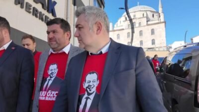 Bolu'da CHP’li Belediye Meclisi üyeleri ve parti yöneticileri, Bolu Belediye