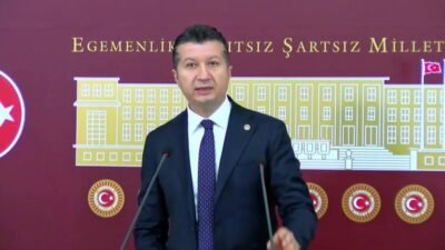 CHP Burdur Milletvekili İzzet Akbulut, kentin uzun süredir beklediği alışveriş