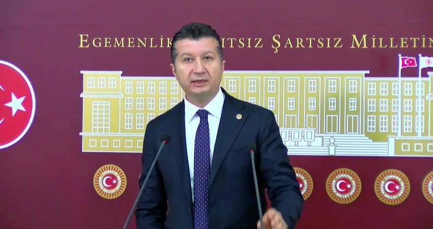 CHP’li Akbulut: Burdur’daki AVM ihalesini yerel iş insanlarının oluşturduğu konsorsiyum kazandı CHP Burdur Milletvekili İzzet Akbulut, kentin uzun süredir beklediği alışveriş