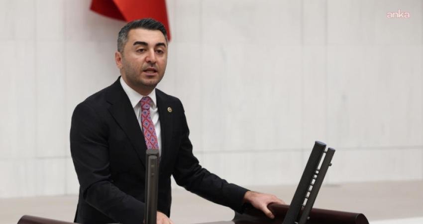 CHP Tekirdağ Milletvekili Cem Avşar,  İstanbul Fatih’te çöken binaları