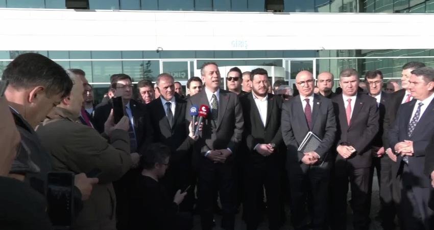 CHP’li Başarır’dan Tanju Özcan hakkında istenen tutuklanma talebine tepki: “İftira ve algıyla, delilsiz şekilde nasıl tutuklamaya sevk ediyorsunuz?” Bolu Belediye Başkanı Tanju Özcan için savcılığın tutuklama talep etmesine