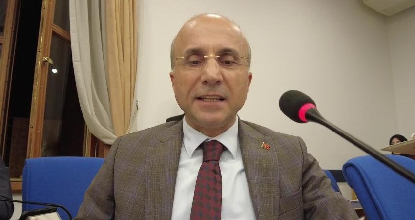 CHP’li Genç: Asgari ücretli bedelli askerlik için 14 ay 26 gün çalışmak zorunda kalacak TBMM Plan ve Bütçe Komisyonu’nda bedelli askerlik ücretinin artırılmasına ilişkin
