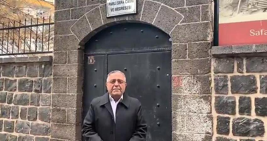 CHP’li Tanrıkulu’ndan Diyarbakır’daki cami tadilatları için çağrı: Bakım çalışmalarını hızlandırın CHP Genel Başkan Yardımcısı Sezgin Tanrıkulu, Diyarbakır’ın Sur ilçesinde tadilatı