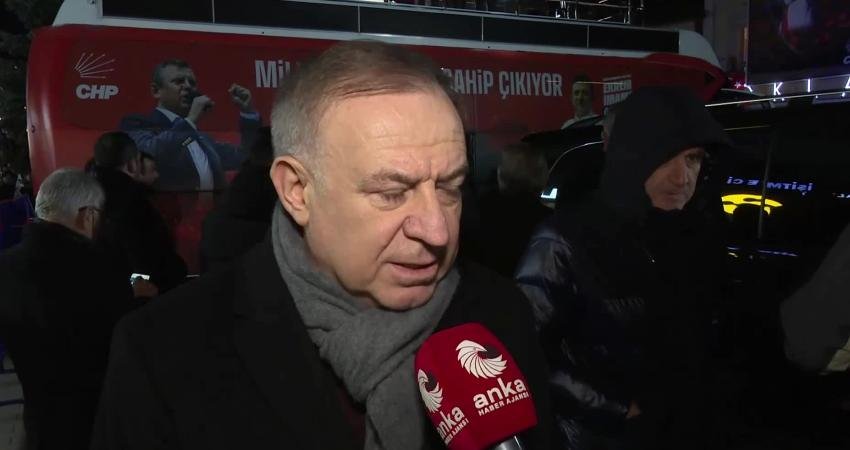 CHP Genel Başkan Yardımcısı Gökan Zeybek, CHP'nin Bolu'da düzenlediği "Millet