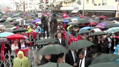 CHP Genel Başkanı Özgür Özel, partisinin 101’incisi Kuşadası’nda düzenlenen “Millet