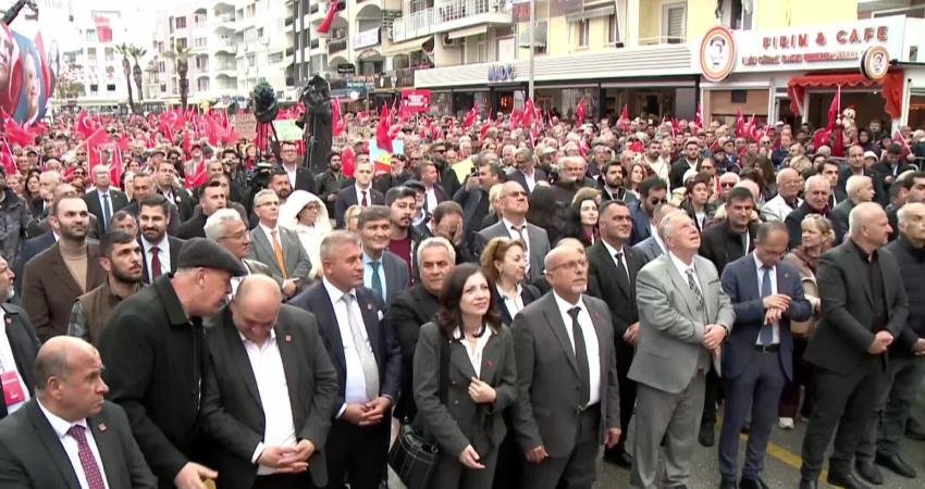CHP'nin tutuklu Kuşadası Belediye Başkanı Ömer Günel, CHP'nin Kuşadası mitingine