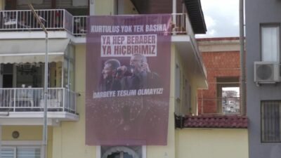 CHP'nin Kuşadası'nda düzenlediği "Millet İradesine Sahip Çıkıyor" mitingi öncesinde ANKA