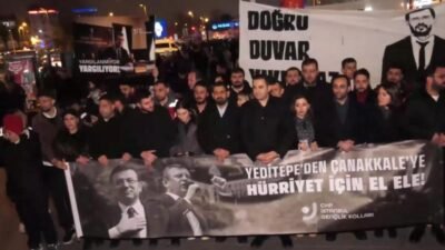 19 Mart operasyonunun yıldönümünde Saraçhane'de yapılan mitinge katılan CHP Gençlik