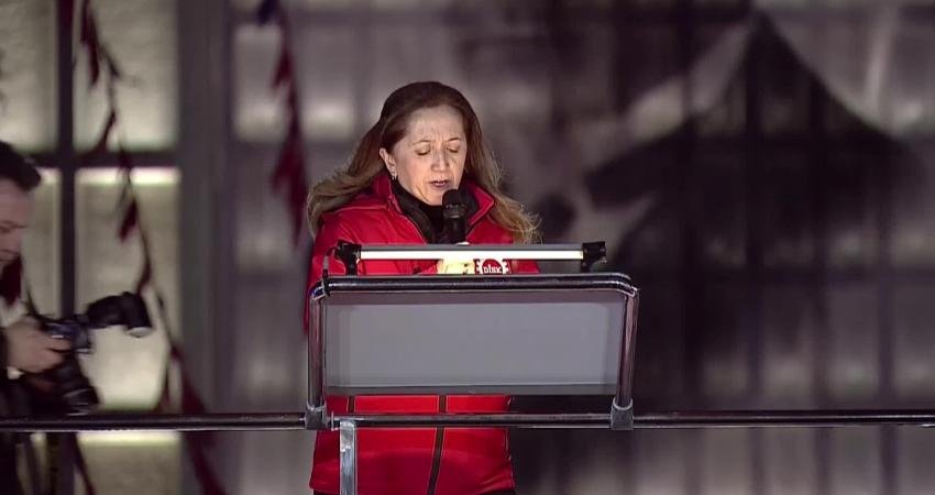 DİSK Genel Başkanı Arzu Çerkezoğlu, "Seçilmiş belediye başkanlarımızı, milletvekillerini, siyasetçileri