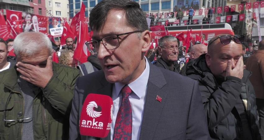 Kütahya Belediye Başkanı Eyüp Kahveci, vatandaşların adalet talebiyle CHP'nin "Millet