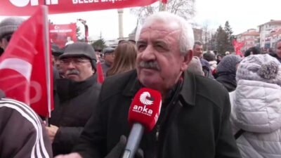  CHP’nin Karaman'da düzenlediği "Millet İradesine Sahip Çıkıyor" mitingine katılan vatandaşlar,