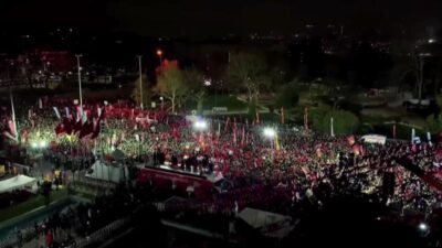 CHP Genel Başkanı Özgür Özel, partisinin Cumhurbaşkanı adayı Ekrem İmamoğlu'nun