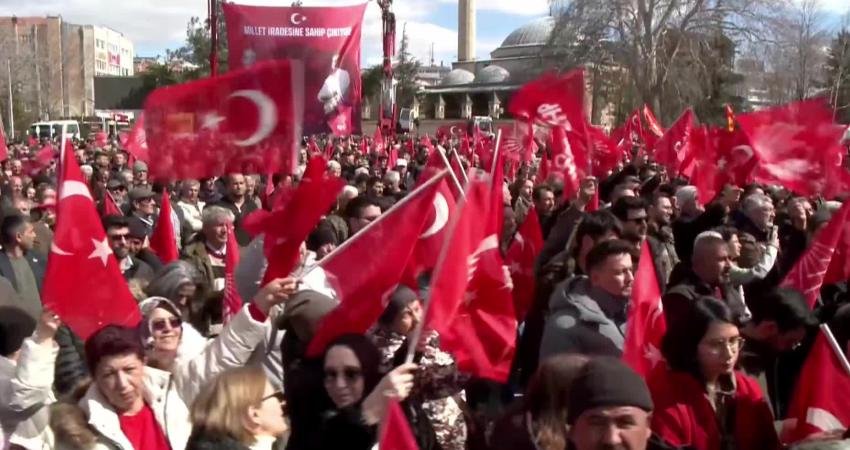 CHP Genel Başkanı Özgür Özel, Karaman'daki Millet İradesine Sahip Çıkıyor