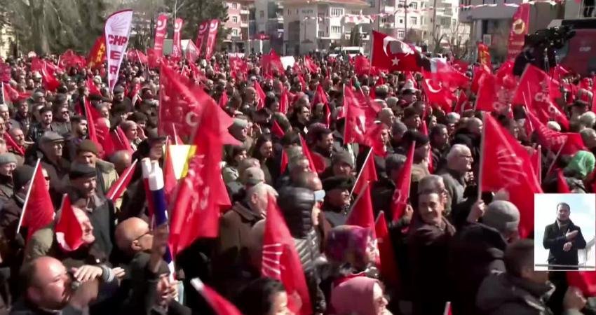 CHP Genel Başkanı Özgür Özel, MHP Genel Başkanı Devlet Bahçeli'nin