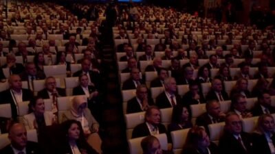 CHP Genel Merkezi’nde düzenlenen “Milletle Birlikte Milletin Emrinde Buluşması”nda Cumhurbaşkanlığı