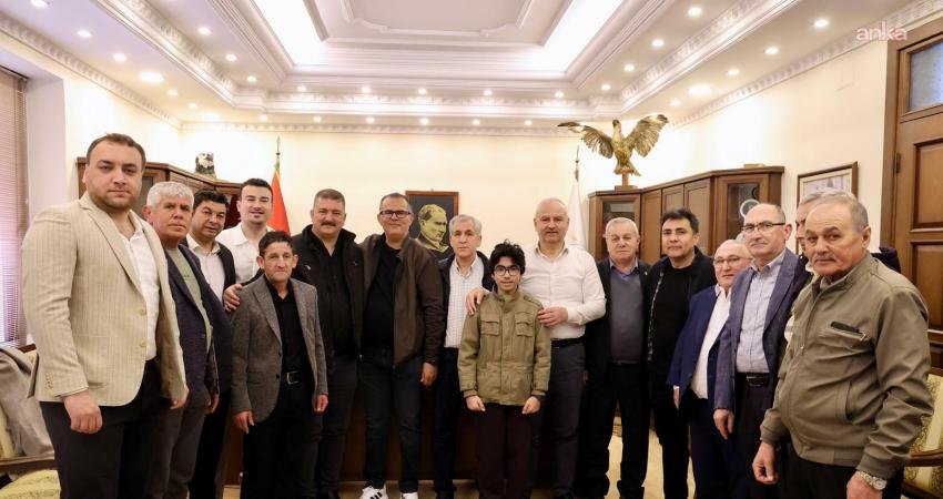 Çine Belediye Başkanı Mehmet Kıvrak, Ramazan Bayramı dolayısıyla belediye hizmet