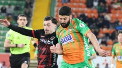 Trendyol Süper Lig'in 25. haftasında Corendon Alanyaspor ile Natura Dünyası