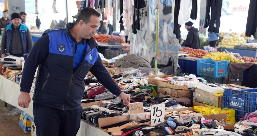 Çukurova Belediyesi Zabıta Müdürlüğü, vatandaşların güvenli alışveriş yapabilmesi amacıyla semt