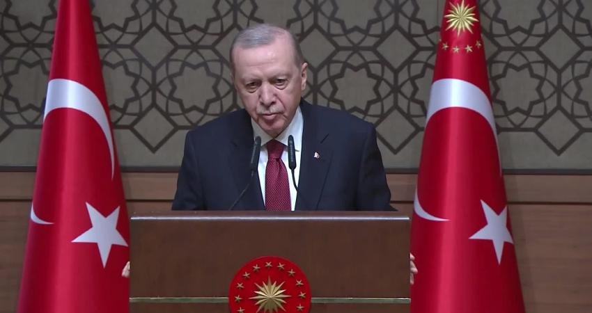 Cumhurbaşkanı Erdoğan: 5G teknolojisini 2 sene içinde ülkemizin her karışında hizmete sunacağız Cumhurbaşkanı Recep Tayyip Erdoğan, "5G ile İletişimde Güçlü Türkiye Töreni"nde