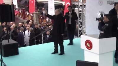 Cumhurbaşkanı Recep Tayyip Erdoğan, "Bizim gündemimizde etrafımızı saran ateş çemberinden