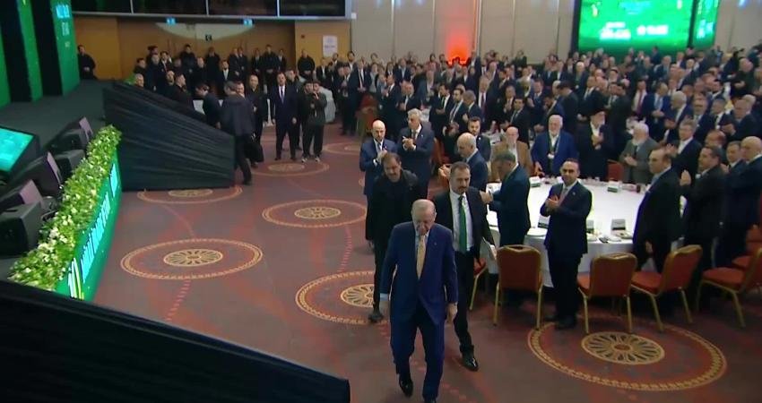 Cumhurbaşkanı Recep Tayyip Erdoğan, katıldığı iftar programında yaptığı konuşmada, ”Hükümet