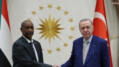 Cumhurbaşkanı Recep Tayyip Erdoğan,  Sudan Egemenlik Konseyi Başkanı Abdulfettah