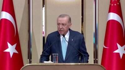 Cumhurbaşkanı Recep Tayyip Erdoğan, "Öğretmene yönelik bırakın şiddeti, en küçük