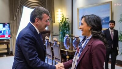 Cumhurbaşkanı Yardımcısı Cevdet Yılmaz, Kanada Dışişleri Bakanı Anita Anand ile