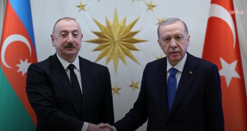Cumhurbaşkanı Recep Tayyip Erdoğan, Azerbaycan Cumhurbaşkanı İlham Aliyev ile bir
