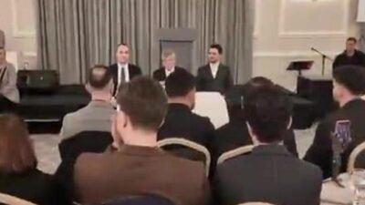 Gelecek Partisi Genel Başkanı Ahmet Davutoğlu, Bursa’da gençlerle bir araya