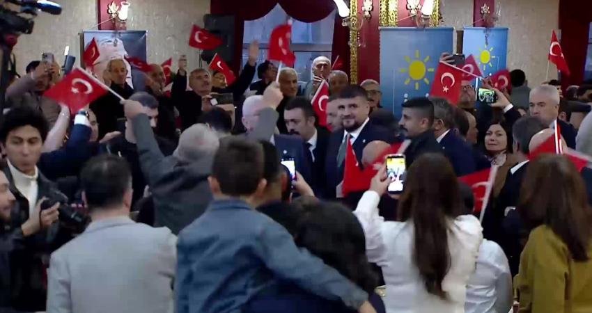 Aksaray'a giden İYİ Parti Genel Başkanı Müsavat Dervişoğlu, Suriye, Irak ve