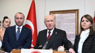 MHP Genel Başkanı Devlet Bahçeli, İzzet Ulvi Yönter'in MHP Genel