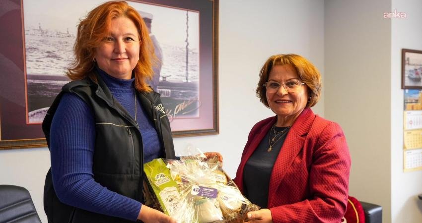 Didim Belediye Başkanı Hatice Gençay, İZDENİZ A.Ş. Genel Müdürü Gökhan