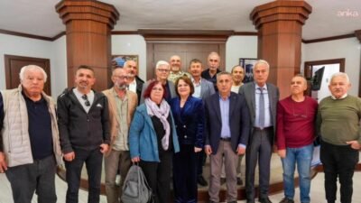 Fevzipaşa Mahallesi’nden gelen site başkanları, Didim Belediye Başkanı Hatice Gençay'ı