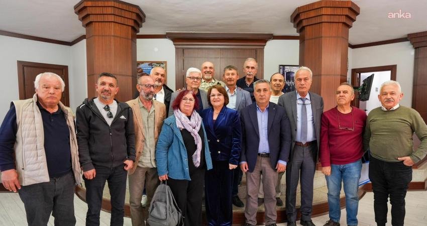 Fevzipaşa Mahallesi’nden gelen site başkanları, Didim Belediye Başkanı Hatice Gençay'ı