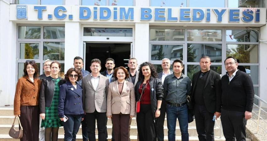 Didim Belediyesi'nde bayramlaşma programı düzenlendi. Bayramların toplumsal dayanışmayı güçlendiren özel