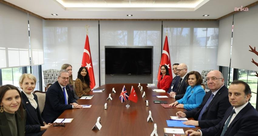 Dışişleri Bakan Yardımcısı Berris Ekinci, Birleşik Krallık Dışişleri Bakanlığı Siyasi