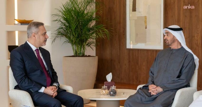 Dışişleri Bakanı Fidan, BAE Devlet Başkanı Al Nahyan ile görüştü Dışişleri Bakanı Hakan Fidan, Abu Dabi'de Birleşik Arap Emirlikleri Devlet